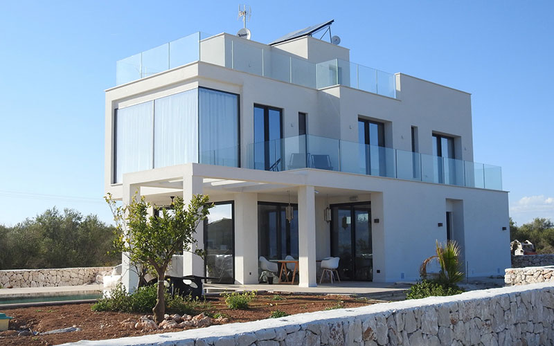 Luxuery Villa with Pool